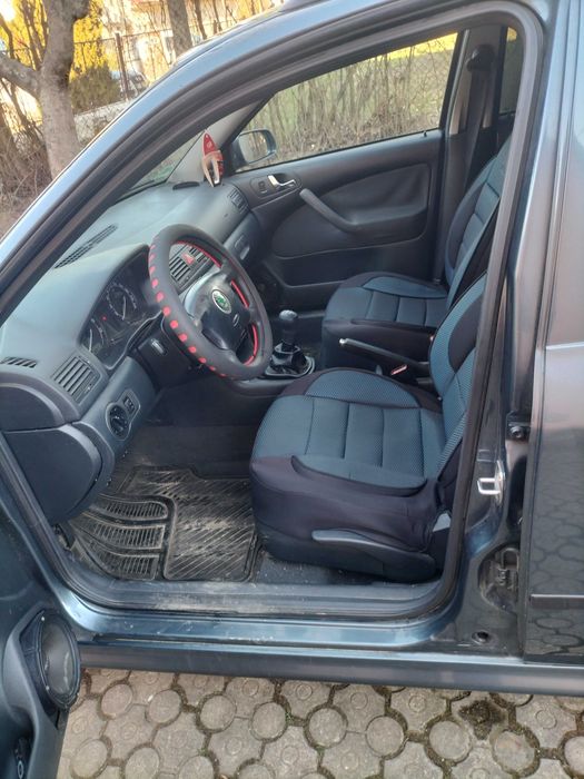 Skoda Octavia 1, 6 benzina, an 2004.