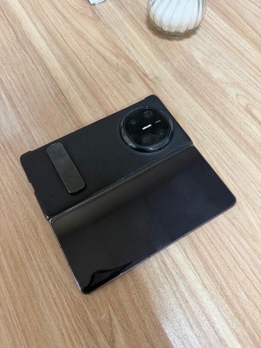 Huawei mate X 6  на 512 гб