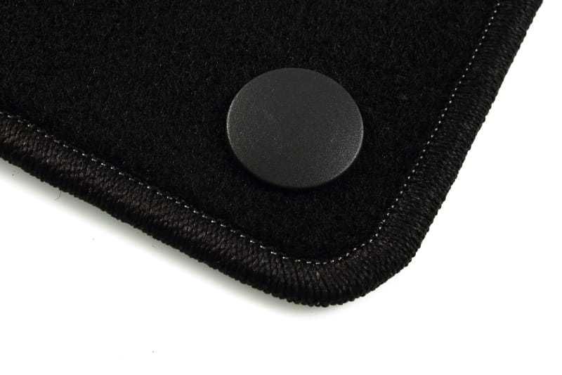 Стелки W211 4matic 4x4 Mercedes Е класа мокетни комплект Мерцедес В211