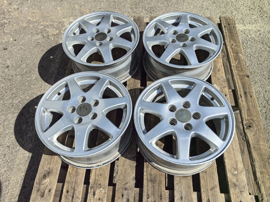 14 цола 5 х 100 мм Фолкваген / ШКОДА / СЕАТ - 6 инча - ЕТ 38