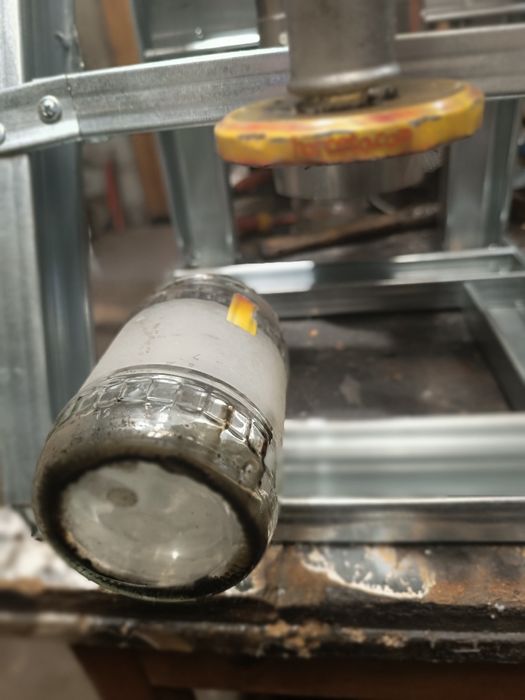 Димогенератор-уред за опушване-пушилник