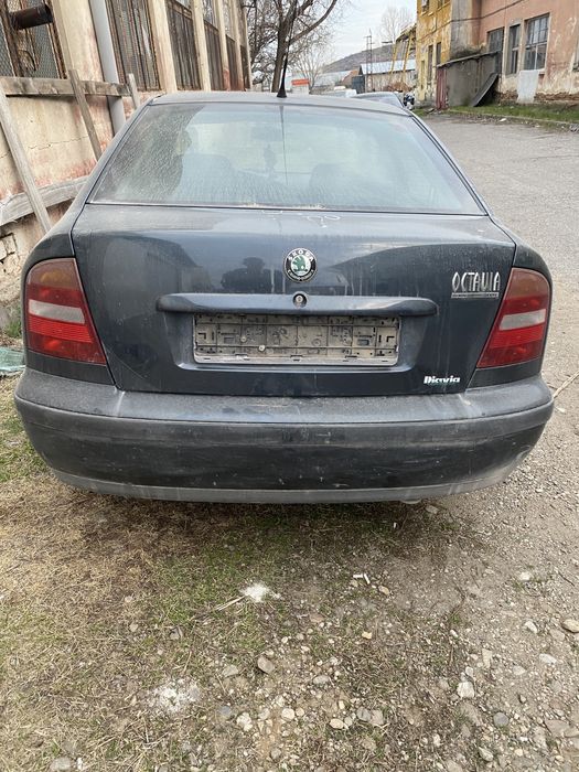 На части Skoda Oktavia 1.9 TDI 90 hp/ Шкода Октавия