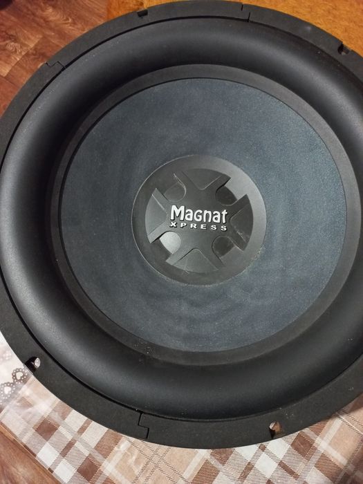 Говорител басов  15 инча-8ома
