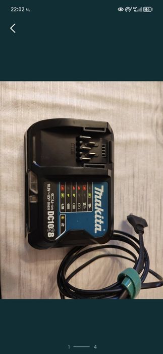 Ударен винтоверт Makita и зарядно 12в.