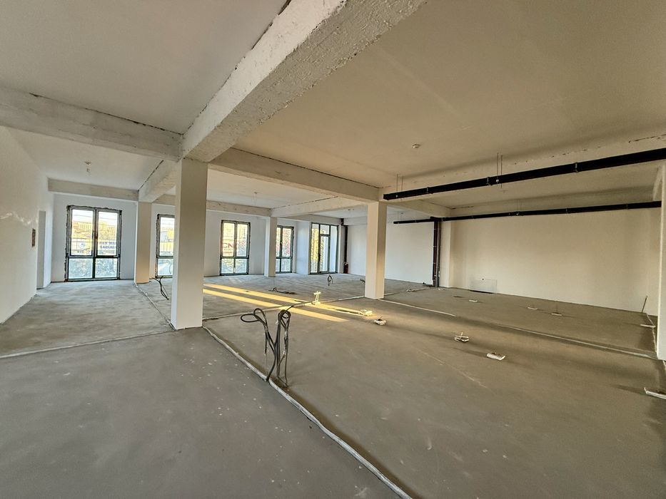 Аренда Отдельно Стоящие Зданя 1-Линия Ул.Корасарой Олмазор Сити 1350м2