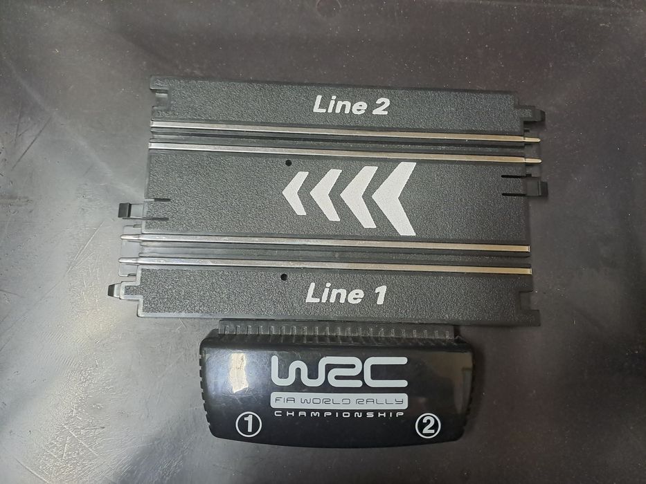 Писта WRC с четири варианта и две колички