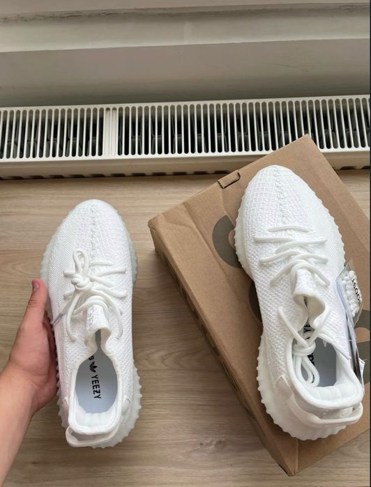Yeezy 350 ,,White”- noi,nefolositi