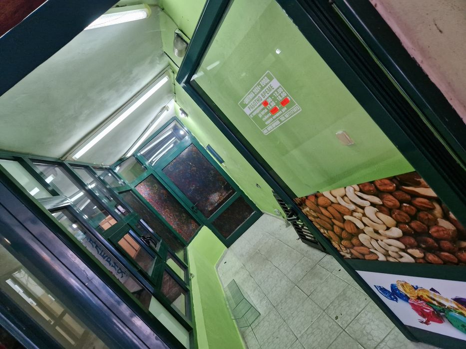 Дава се под наем Магазин в Враца, Център - 7 кв.м за 55.08 € - Снимка #3