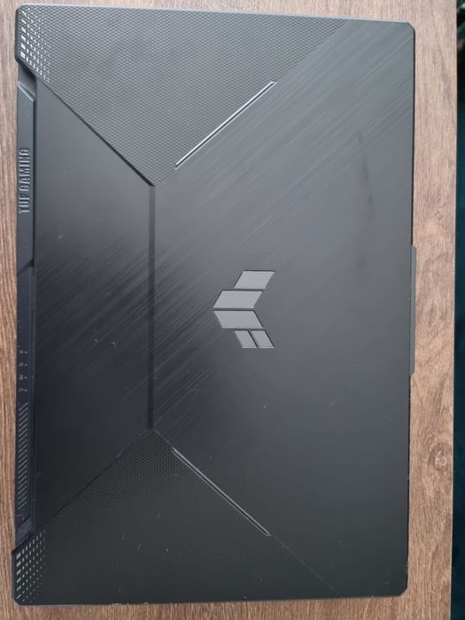 Laptop asus tuf gaming a17 fa706ic