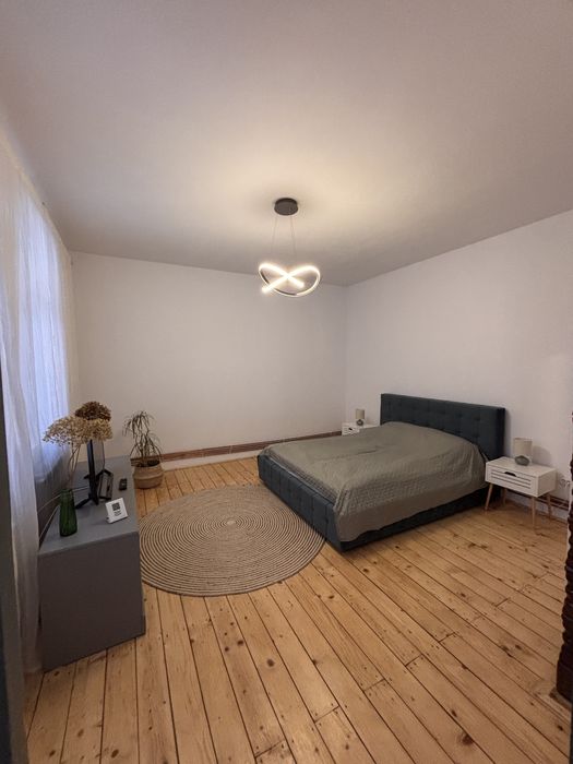 Închiriez apartament la curte comună zona Elisabetin