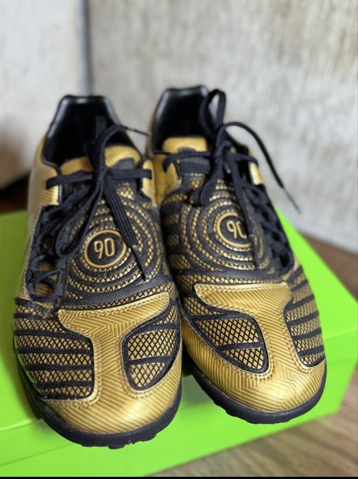 NIKE    Total 90