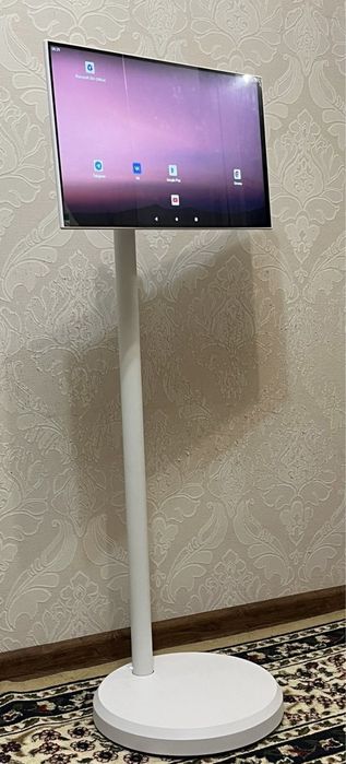 планшет на ножке (мини телевизор)