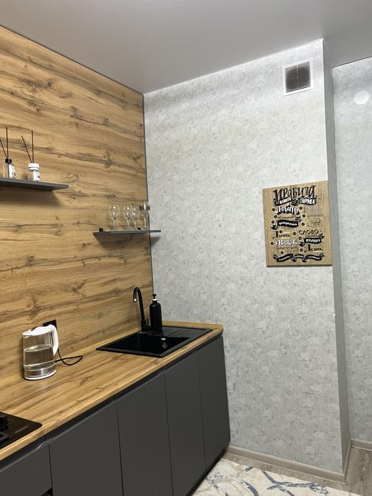 По часам сутки ночь