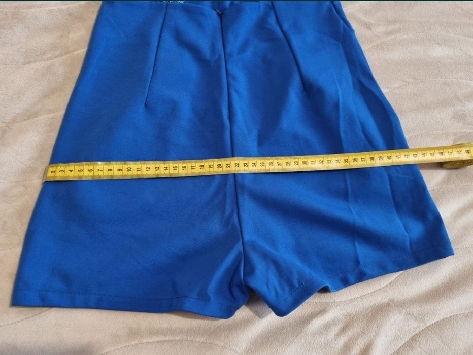 Дамски гащеризони с гол гръб