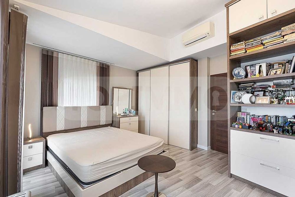 Продава се Тристаен апартамент в Варна, Бриз - 145 кв.м за 2311 €/кв.м - Снимка #4