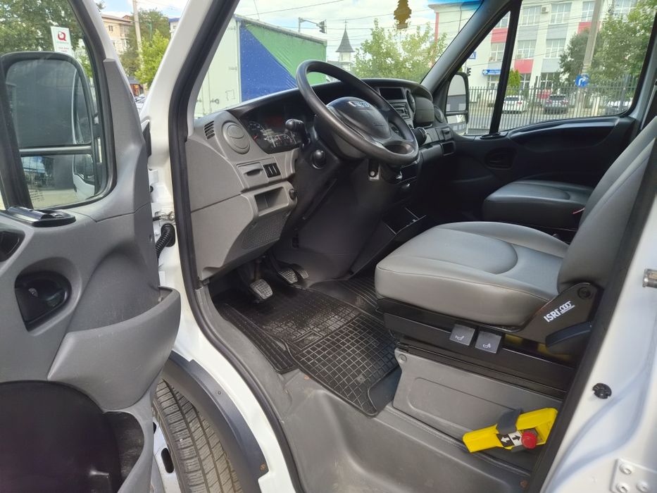 Iveco daily basculabil 100mii km 35c13 ,35c15,doka ,6 locuri