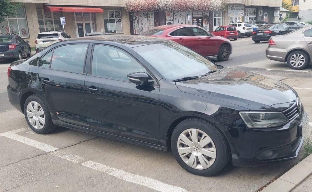 VOLKSWAGEN Jetta 2014 — imagine 3