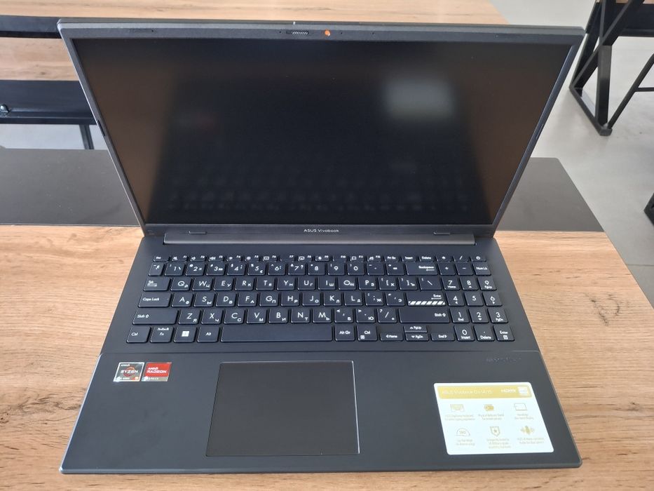 Noutbuk Asus vivobook go 15