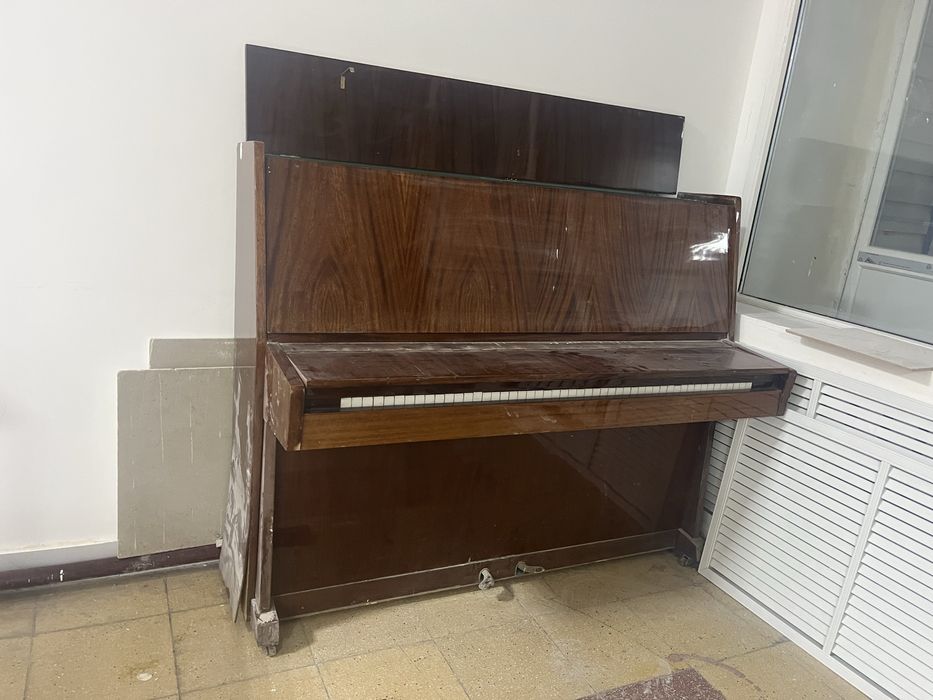 Продаю пианино . Цена 25тыс