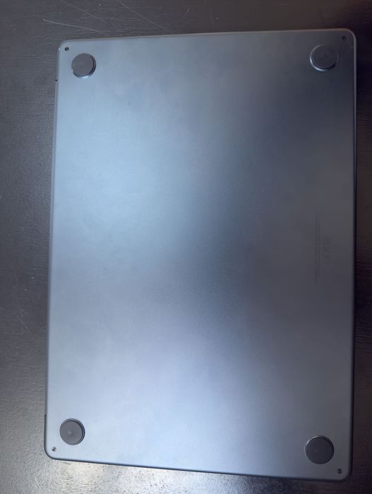 MacBook Air 15” M3 (2024) – 8GB RAM, SSD 256, impecabil, factura iStyle