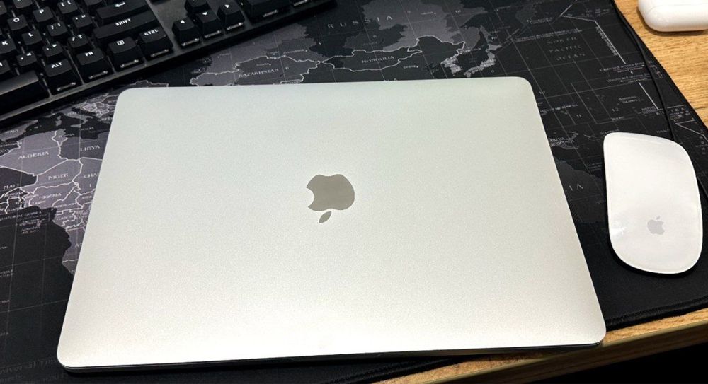 MacBook Pro 13 inch