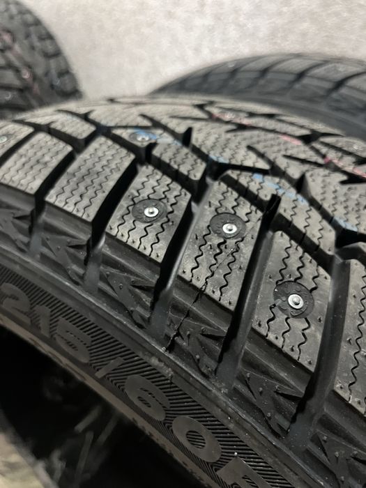 Продам диски с резиной на камри 75