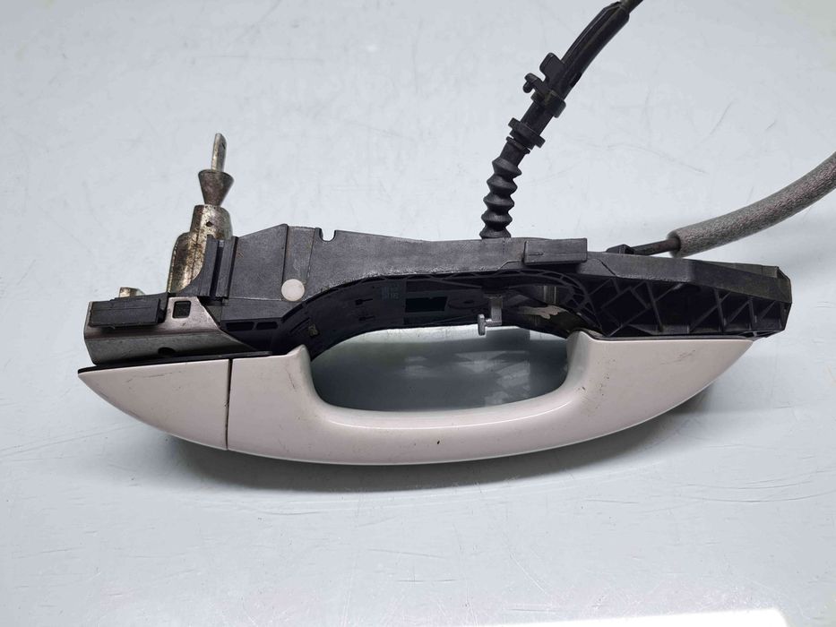 Maner usa dreapta fata Volkswagen Golf 6 (5K1) GTI [Fabr 2009-2013] LB