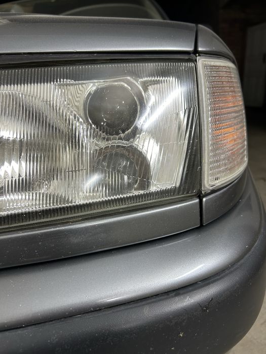 Продам фары от ауди 100C4/S4