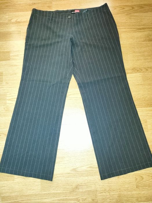 Vand pantaloni dama noi 44-46