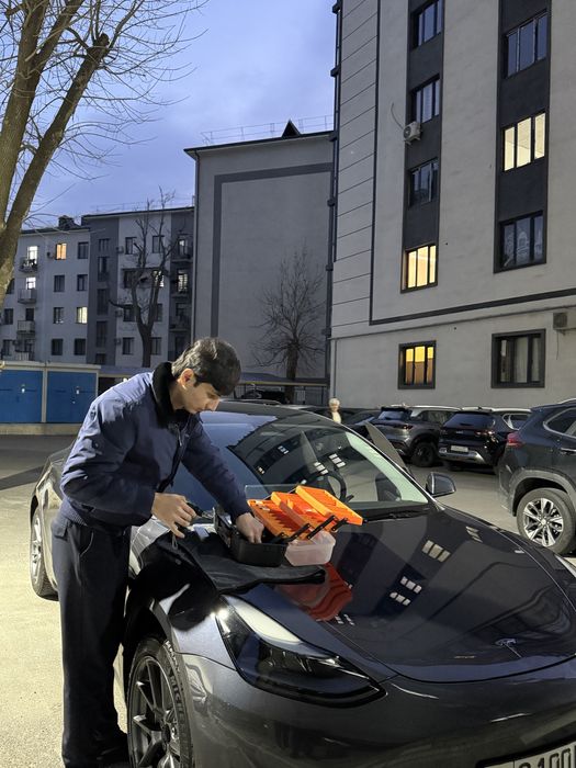 Avtooyna tuzatish, oyna polirovka va almashtirish