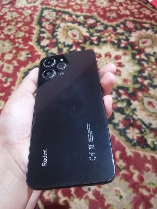 Redmi 8/256 sotiladi holati ideal