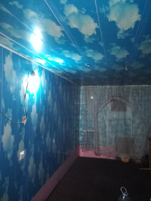 Дала ховли, дача сотилади.