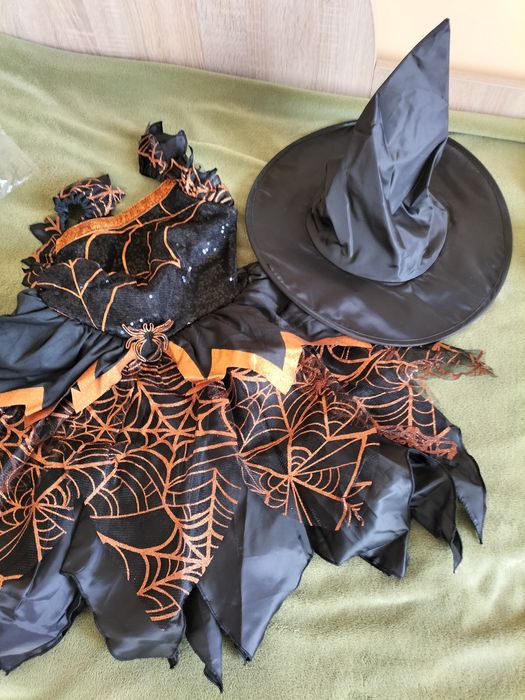 Costum de vrăjitoare pentru fetițe 8-10 ani, pana la 134 cm