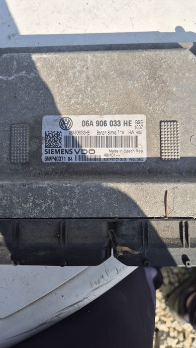 Компютър Двигател за VW Ауди ,Сеат ,Шкода  1.6 102кс