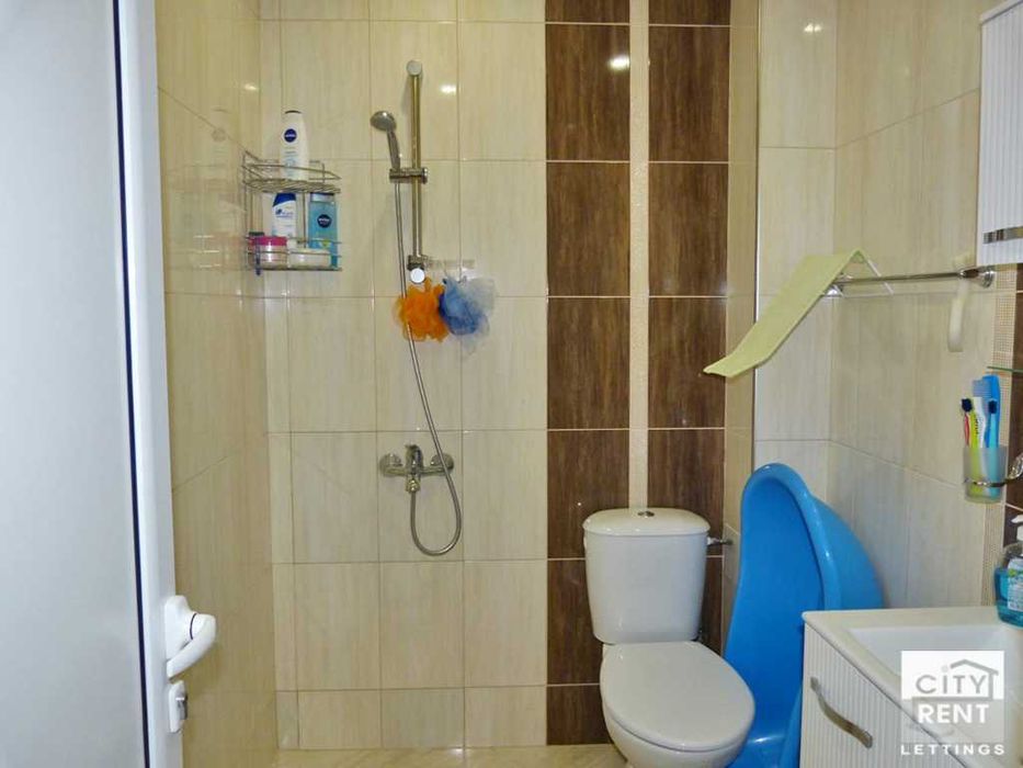 Дава се под наем Тристаен апартамент в Велико Търново, Зона Б - 100 кв.м за 410 € - Снимка #8