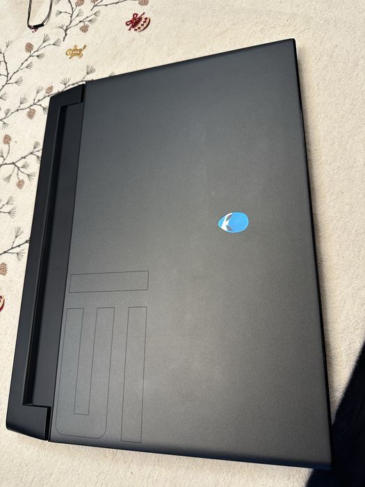 Лаптоп Alienware m15 r3