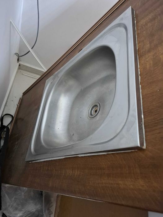 Плот с мивка алпака, кухненски шкафове 172