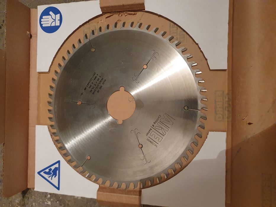 Циркулярен диск AKE Ø303 / 55 / Z60