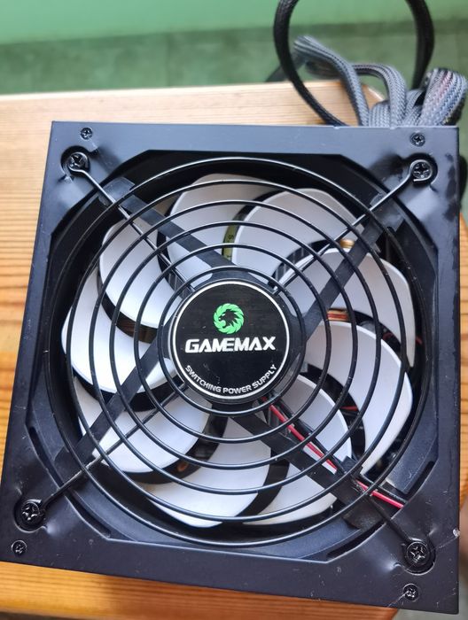 Захранване GameMax GP-650 650W 80+ Bronze