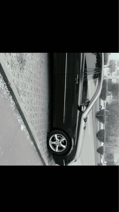 Vand masina Metcedez E 220 an 2007,disel,culoare neagra,berlina