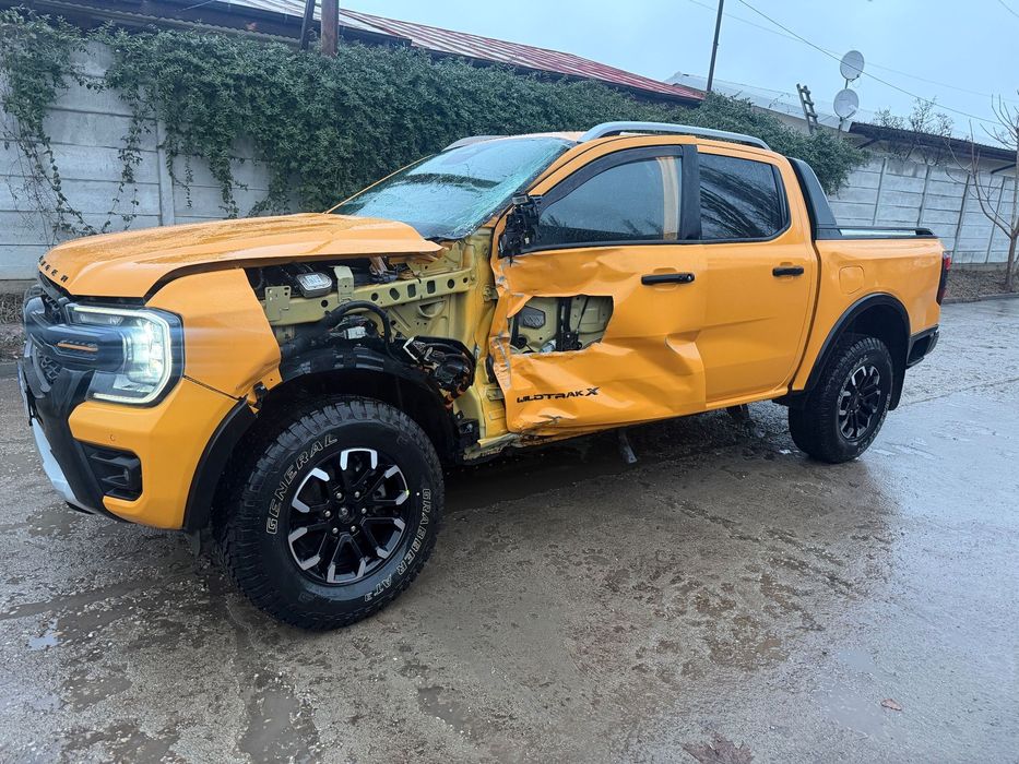 Ford Ranger Wiltrak X avariat