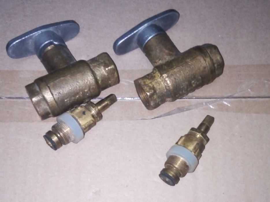 Продам краны шаровые