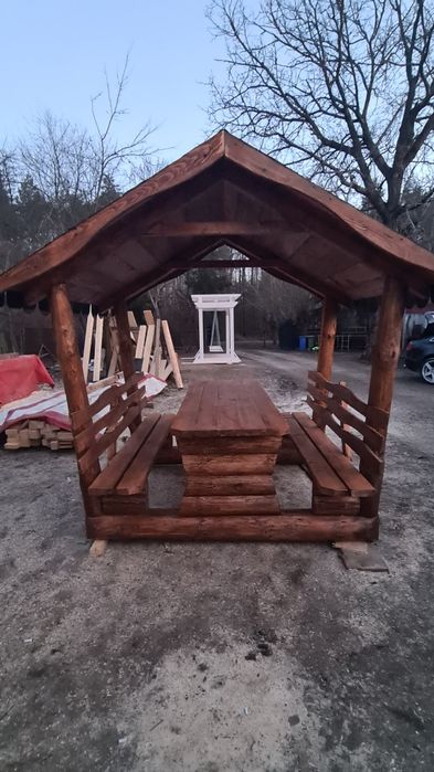 Leagăn, foișoare, pergole etc...