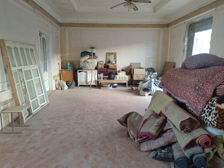 Срочно Тор Тор махаллада 3 сотихли курилиши тугалланмаган участка соти