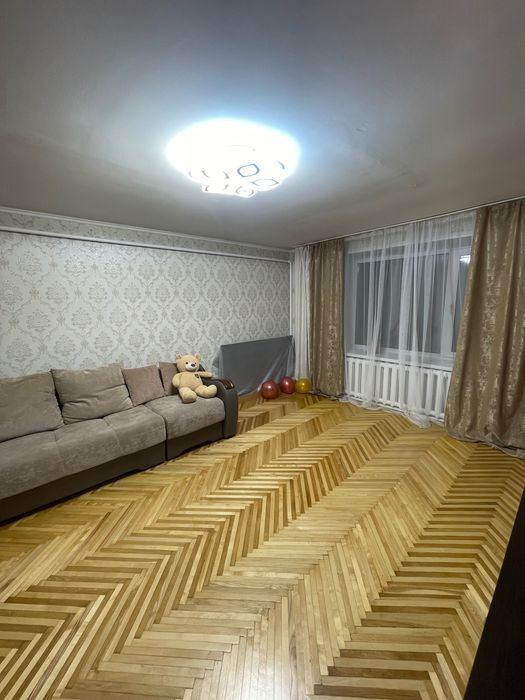 Продам коттедж 2-этажный