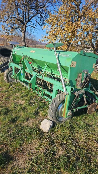 Masina plantat Cramer 4rand,Semanatoare paioase Bomet dubludisc 3m 23r