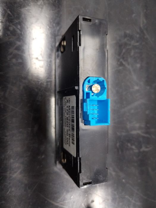 modul usb GLE 2015 —>  cod a1728202000 A 172 820 20 00