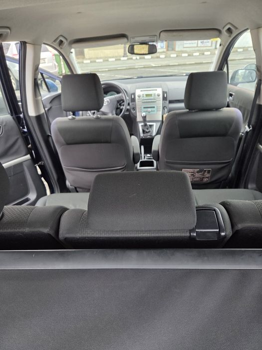 Продавам Toyota Corolla Verso