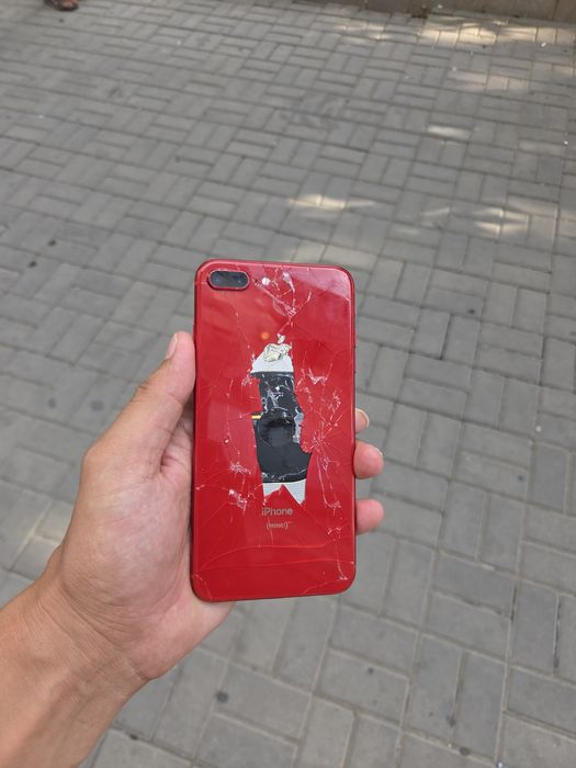iPhone 8+ 64 гб 75%