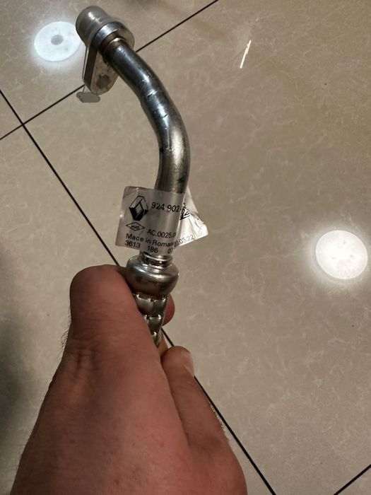 Conductă ac Dacia Duster, Lodgy, Dokker 1.6 Sce 924902418r